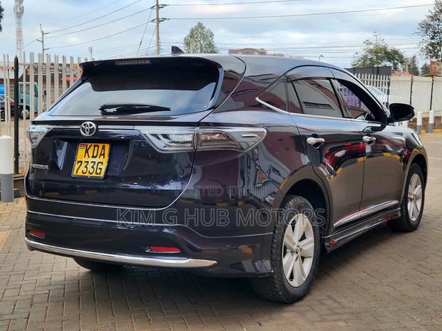 Toyota Harrier 2.0 2014 Black