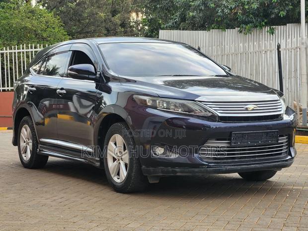 Toyota Harrier 2.0 2014 Black