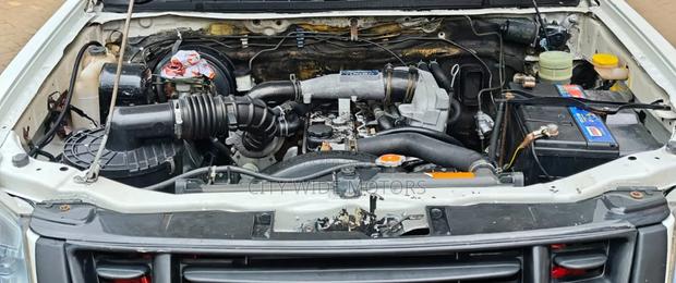 Isuzu D-MAX 2009 White