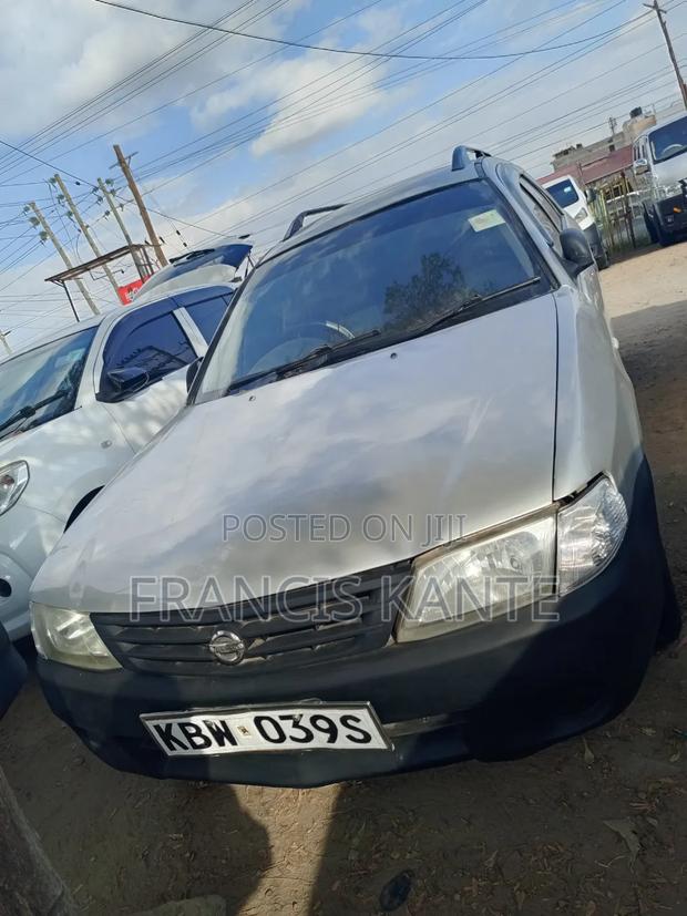Nissan Wingroad 2006 Silver