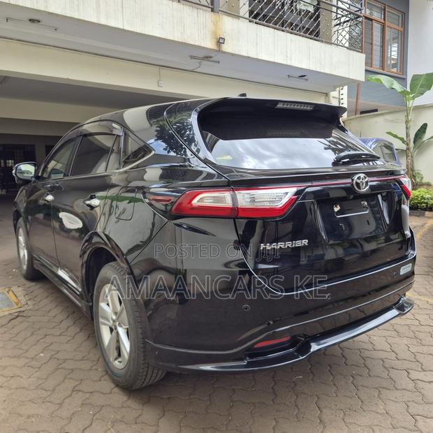 Toyota Harrier 2019 Black