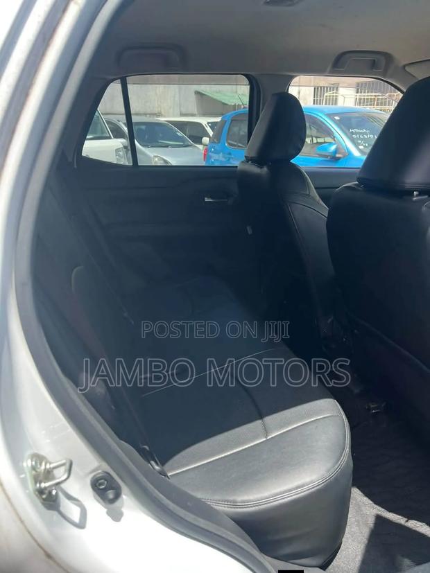 Daihatsu Rocky 2020 White