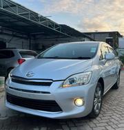 Toyota Mark X Zio 2011 Silver for sale
