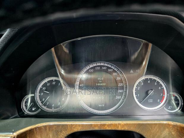 Mercedes-Benz E250 2010 Black