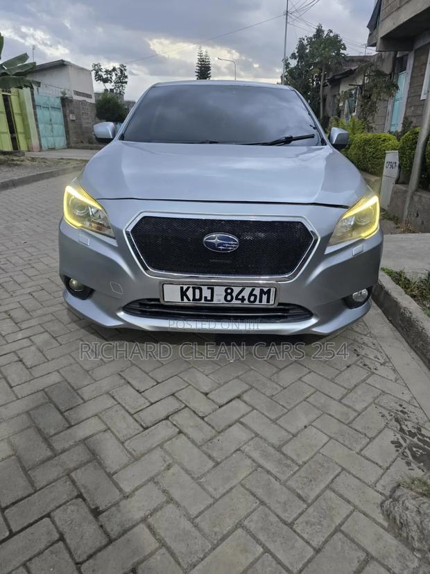 Subaru Legacy 2015 Silver