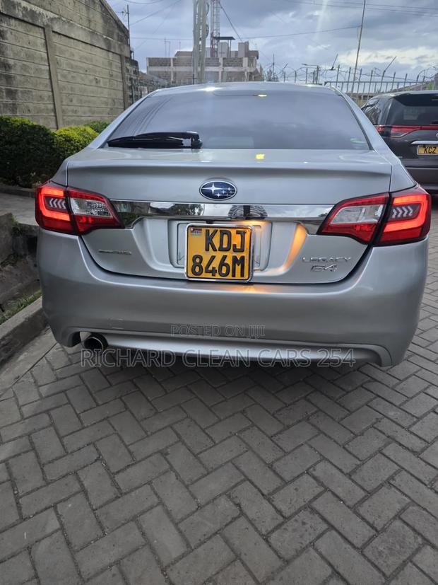 Subaru Legacy 2015 Silver
