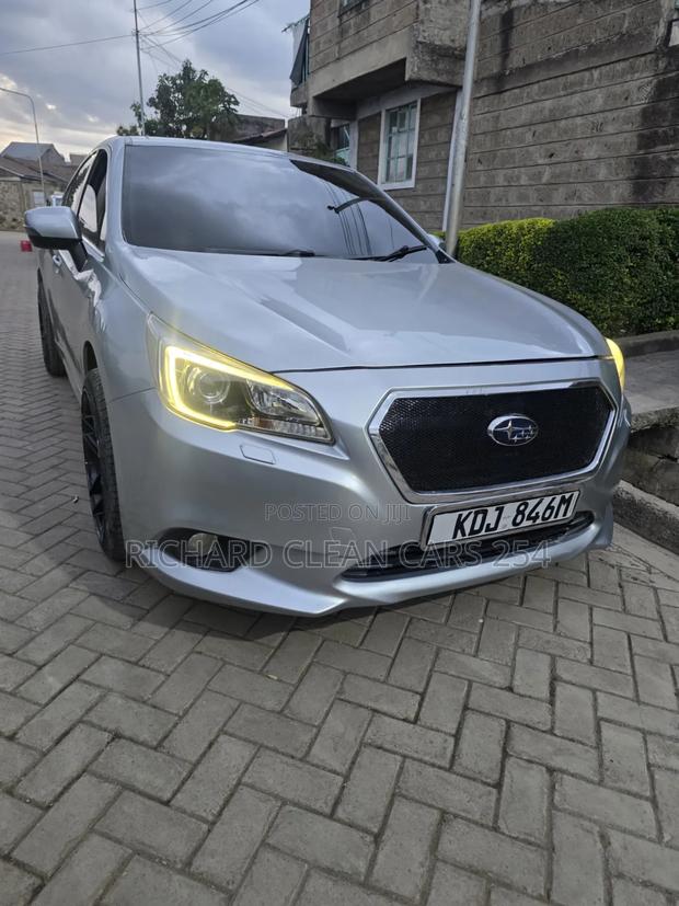 Subaru Legacy 2015 Silver