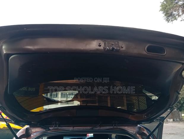 Toyota Vitz 2013 Brown