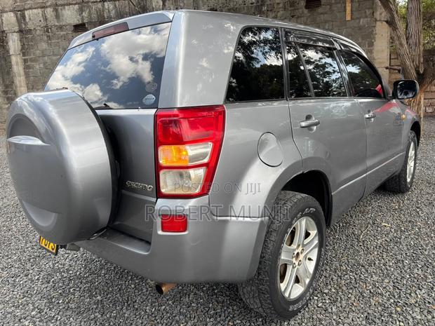 Suzuki Escudo 2007