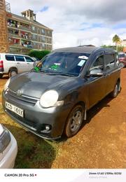 Toyota Sienta 1.5 FWD 2009 Gray for sale