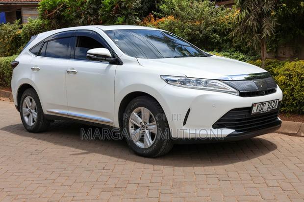 Toyota Harrier 2017 White