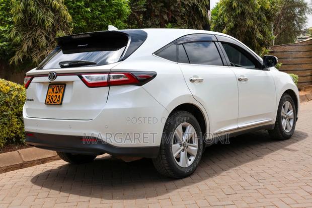 Toyota Harrier 2017 White