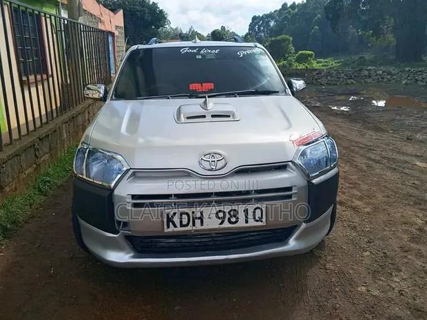 Toyota Probox 1.5 DX 2WD 2014 Gold