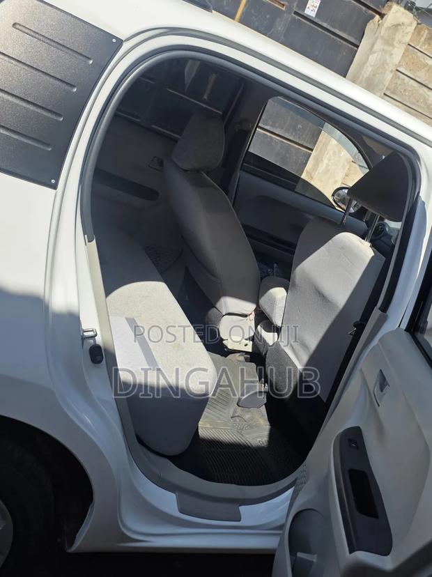 Toyota Passo 1.0 FWD 2019 White