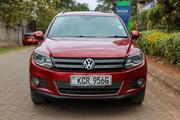 Volkswagen Tiguan 2011 Maroon for sale