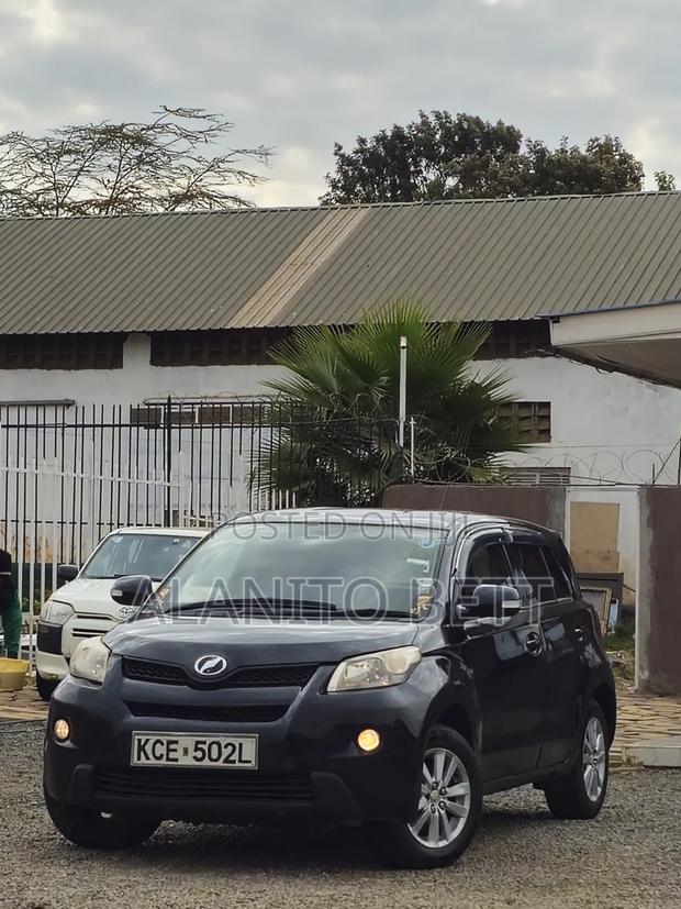 Toyota IST 2008 Gray