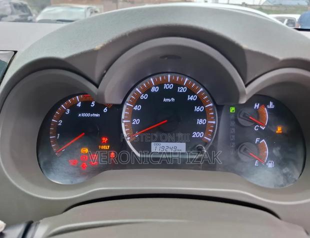 Toyota Hilux 2013 Black
