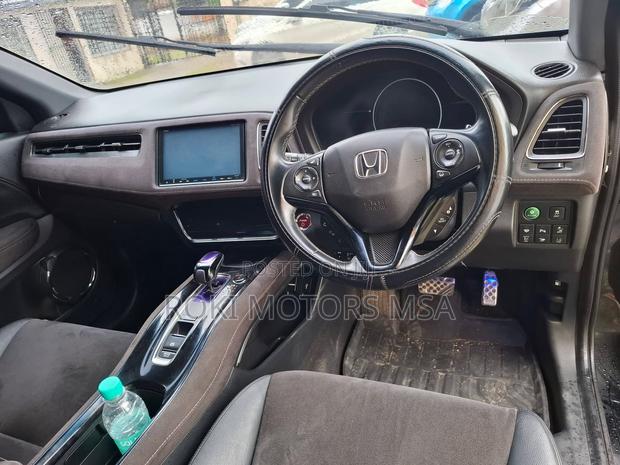 Honda Vezel 2017 Black