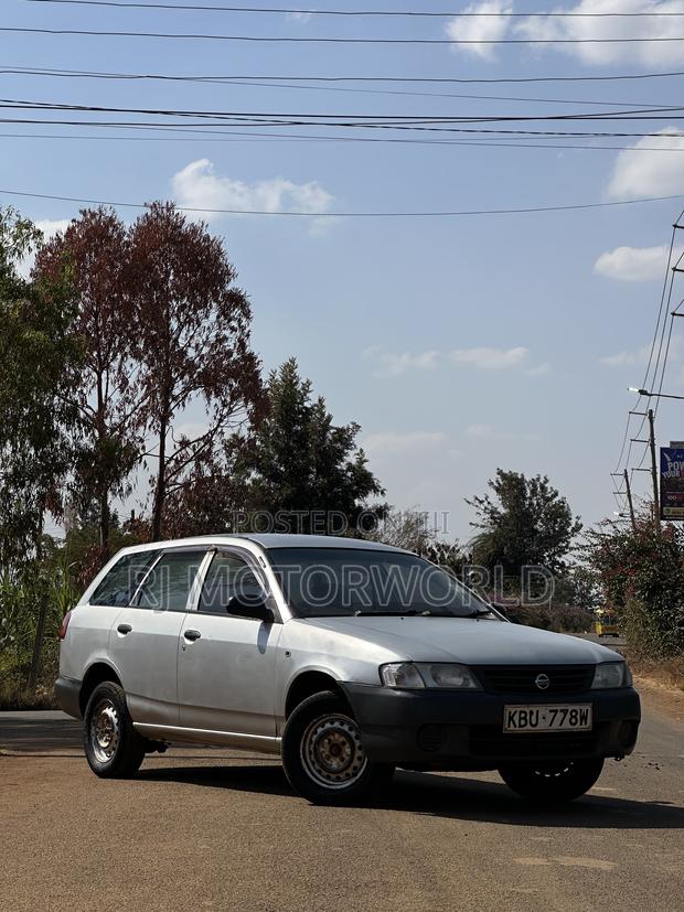 Nissan Advan 2006 Silver