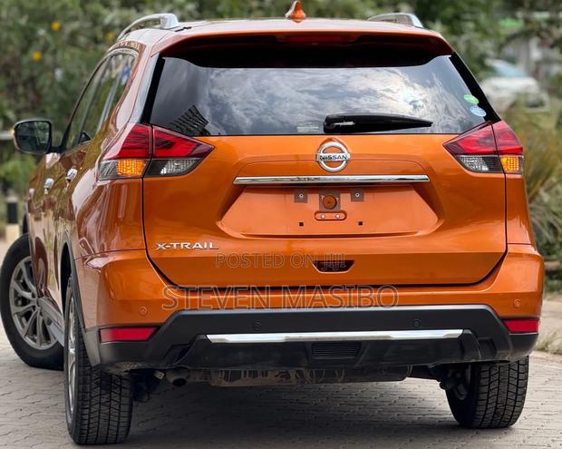 Nissan X-Trail 2.0 Petrol AWD 2018 Orange