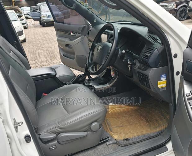 Toyota Land Cruiser Prado 2.7 i 16V 2006 White