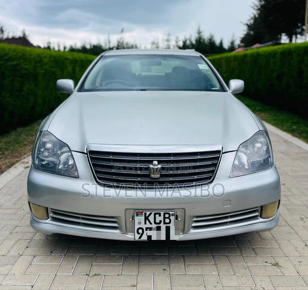 Toyota Crown 2008 Silver