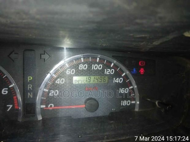 Toyota Voxy 2006 Black