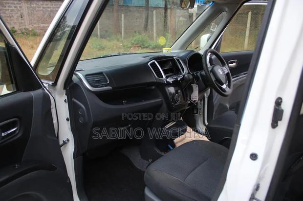 Suzuki Solio 2016 White