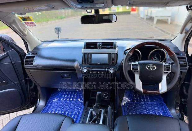 Toyota Land Cruiser Prado 2015 Burgundy