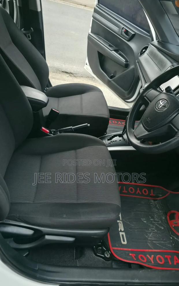 Toyota Corolla Fielder 2016 Off white