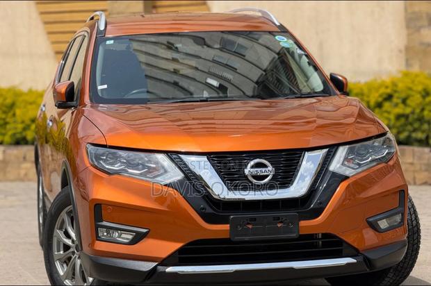 Nissan X-Trail 2018 Orange