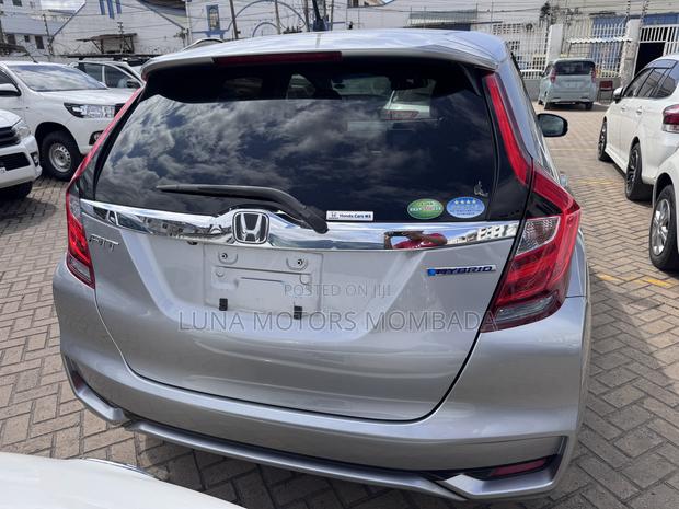 Honda Fit 2019 Silver