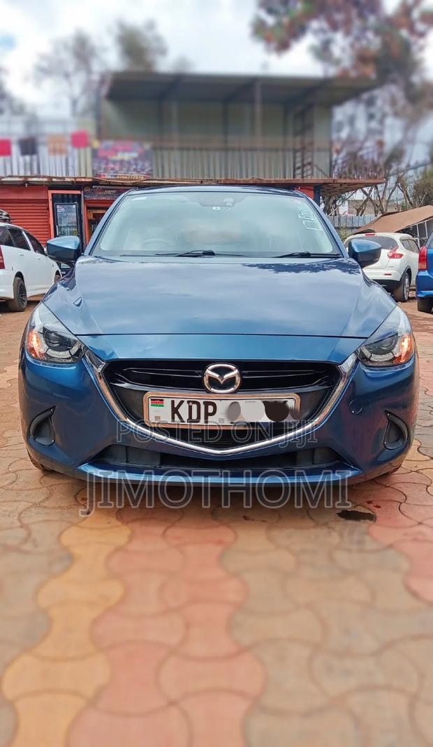Mazda Demio 2017 Blue