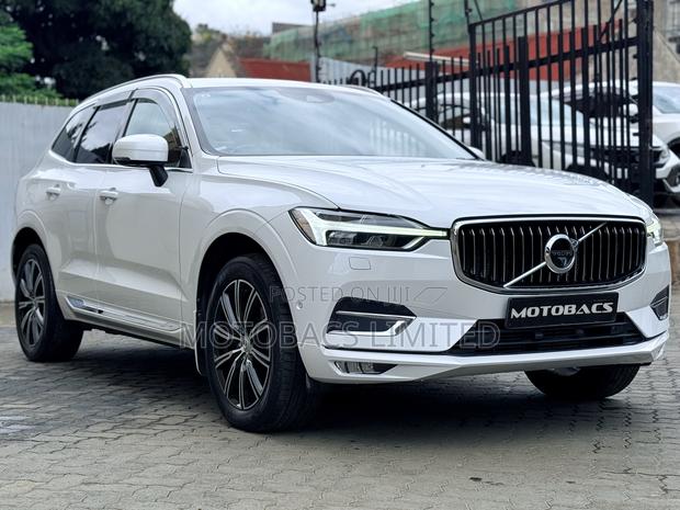 Volvo XC60 T5 Inscription AWD 2019 Pearl