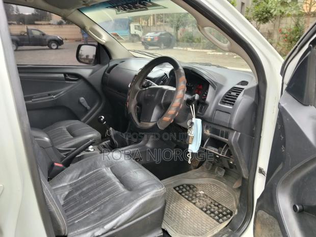 Isuzu D-MAX 2014 Pearl