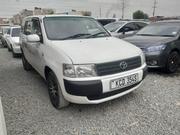 Toyota Probox 2005 White for sale