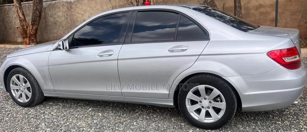 Mercedes-Benz C200 2012 Silver