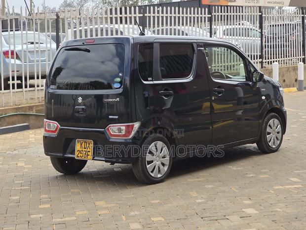 Suzuki Wagon R 2019 Black