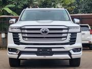 Toyota Land Cruiser LC300 2023 White for sale