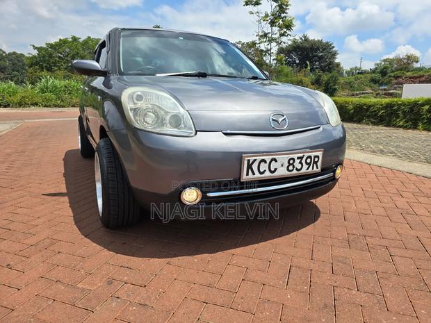 Mazda Verisa 2008 Gray