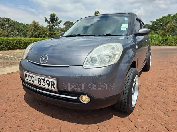 Mazda Verisa 2008 Gray