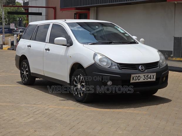 Nissan Advan 2015 White