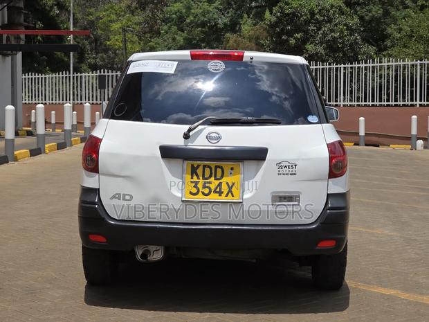 Nissan Advan 2015 White