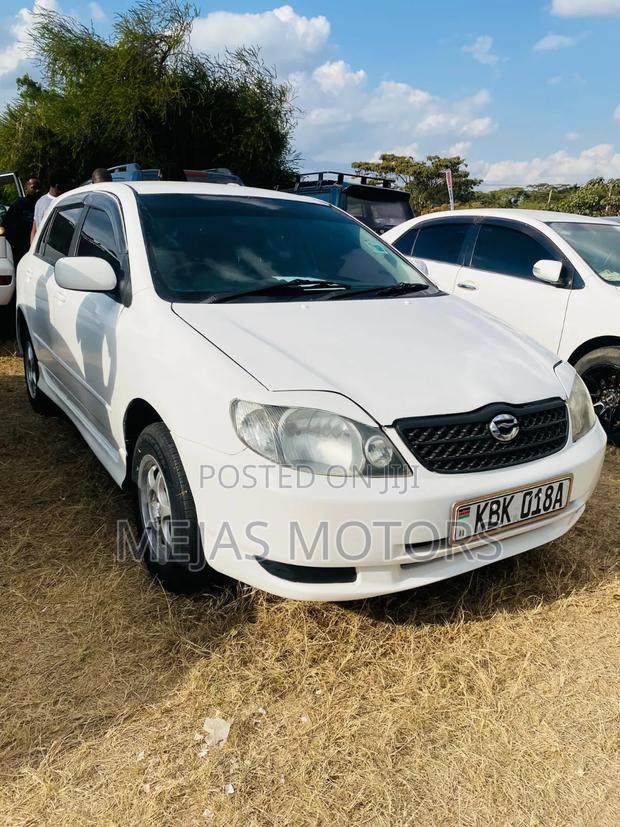Toyota Corolla RunX 2006 White