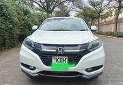 Honda Vezel 2015 White for sale