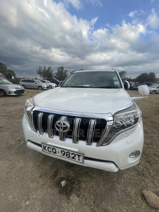 Toyota Land Cruiser Prado 2014 White