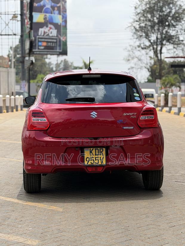 Suzuki Swift 2017 Red