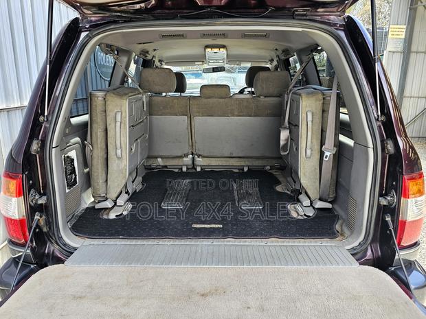 Toyota Land Cruiser 100 4.7 V8 Executive 2005 Red