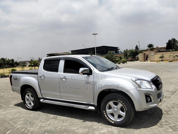 Isuzu D-MAX 2016 Silver