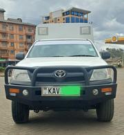 Toyota Hilux 2008 White for sale